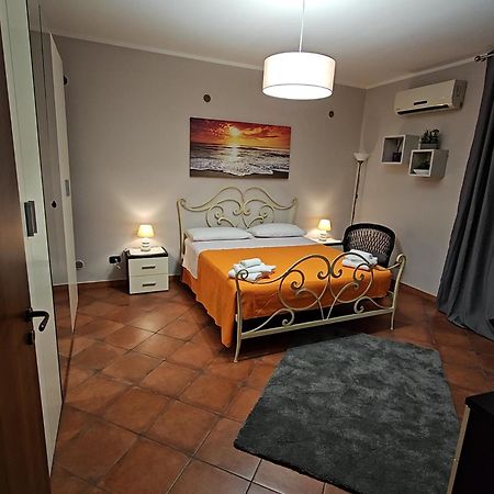 Mavilla Holiday Home Catánia Buitenkant foto