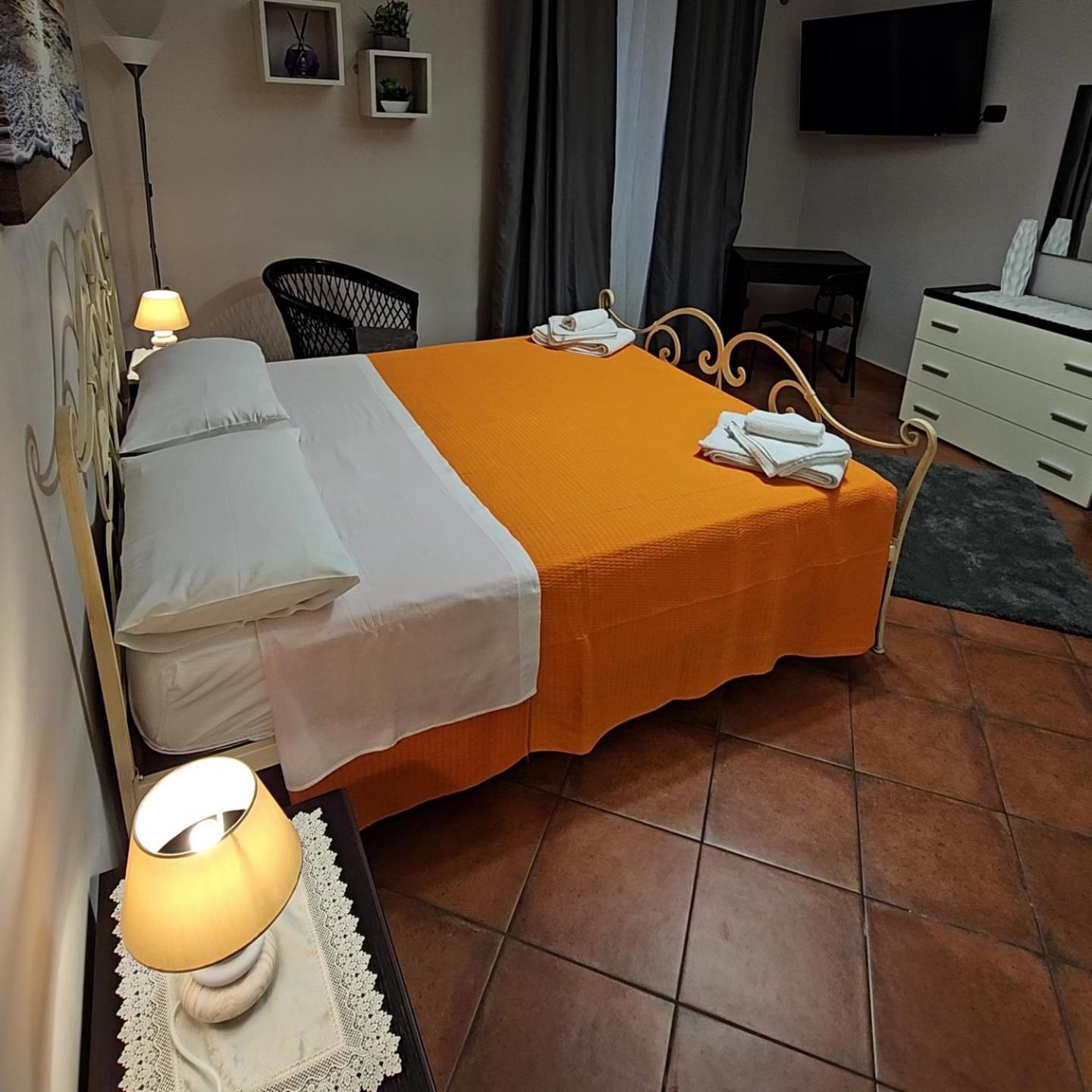 Mavilla Holiday Home Catánia Buitenkant foto